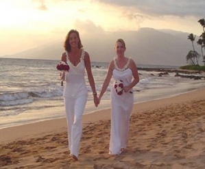 Maui Beach Commitment Ceremony