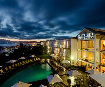 Knysna Quayside Hotel ― Perfect Gay Honeymoons | Award Winning UK Gay Honeymoon Specialists